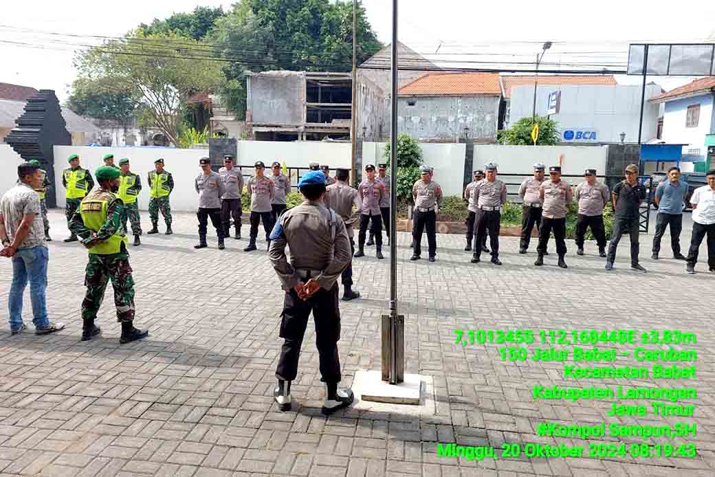 Kapolsek Babat Pimpin Apel Siaga Dalam Rangka Pam Pelantikan Presiden Dan Wakil Presiden