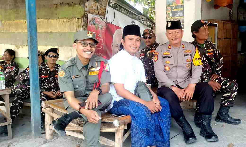 Kapolsek Laren Menghadiri Acara Hari Santri Nasional