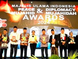 MUI Beri Penghargaan kepada JK dan Retno Marsudi Atas Kontribusi untuk Perdamaian