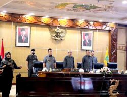 Pemkab dan DPRD Bahas Raperda APBD 2025