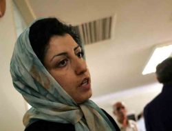 Peraih Nobel Perdamaian Iran Dijatuhi Hukuman Tambahan 6 Bulan Penjara