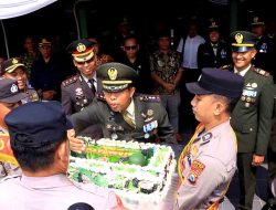 Perkuat Sinergitas, Polisi Ngawi beri Kejutan ke TNI