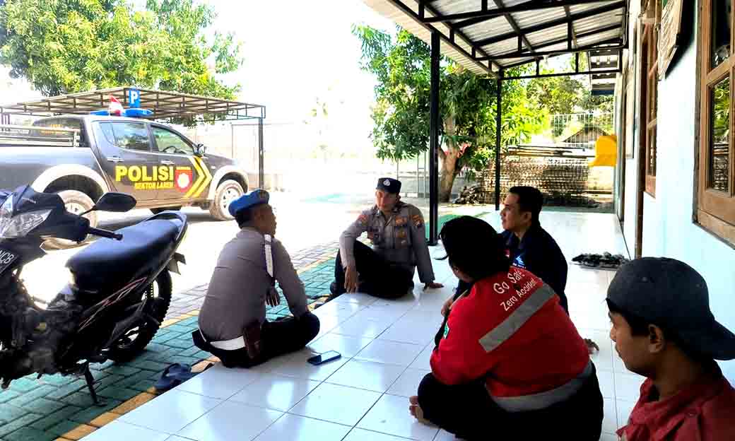 Polsek Laren Giatkan Patroli Dialogis Omp Semeru 2024