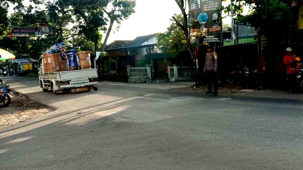 Polsek Sekaran Giat Commander Wish Berikan Pengamanan Di Pagi Hari