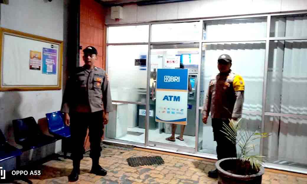 Anggota Polsek Sekaran Rutin Laksanakan Patroli Obyek Vital