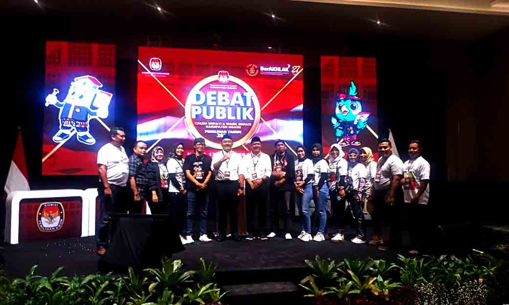 Calon Tunggal, Debat Publik Calon Bupati Dan Wakil Bupati Ngawi Dikemas Untuk Penajam Visi Misi