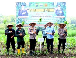 Dukung Asta Cita, Eks Brimob Polres Ngawi Tanam Pohon