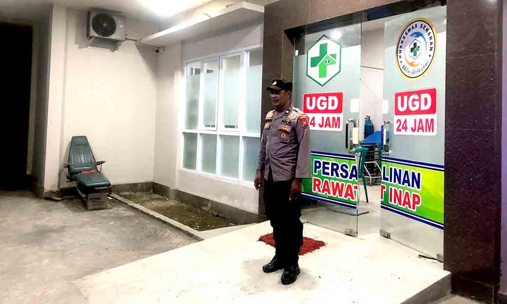 Gelar Patroli Di Objek Vital Polsek Sekaran Sambangi Puskesmas Desa Kembangan Kecamatan Sekaran