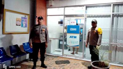 Gelar Patroli Di Objek Vital Polsek Sekaran Sambangi Puskesmas Desa Kembangan Kecamatan Sekaran 4