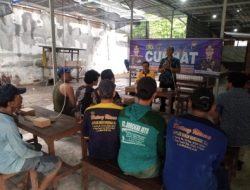 Polres Lamongan Gelar Jumat Curhat Bersama Warga Desa Made untuk Pemberantasan Narkoba