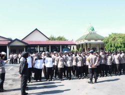 Tingkatkan Disiplin, Kasi Propam Beri Arahan Jajaran Polwan Polres Kediri