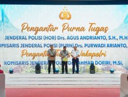 Gelar Pengantar Purna Tugas, Kapolri Sebut Jenderal (HOR) Agus Andrianto Sosok yang Tegas