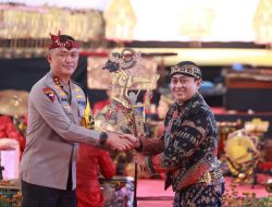 Lestarikan Budaya Daerah,Polda Jatim Gelar Pertunjukan Wayang Kulit di HUT Korps Brimob ke-79 dan Polairud ke-74