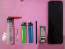 Tim Buser Satresnarkoba Polres Kediri menangkap seorang pria pekerja swasta diduga mengedarkan narkotika jenis sabu-sabu