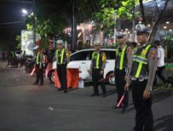 Polres Lamongan Laksanakan Pengamanan Debat Publik Ketiga Pemilihan Bupati dan Wakil Bupati Kabupaten Lamongan Tahun 2024 di Surabaya