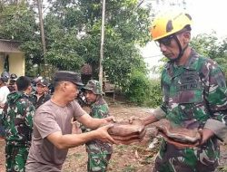 Polres Pacitan, BPBD dan TNI Gerak Cepat Atasi Dampak Bencana Alam di Tengah Cuaca Ekstrem