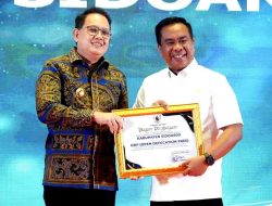 Sidoarjo Raih Penghargaan ODF dan Pesantren Sehat di Hari Kesehatan Nasional