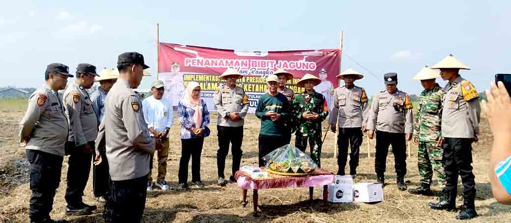 Polresta Sidoarjo Menanam Bibit Jagung Dalam Rangka Ketahanan Pangan Nasional
