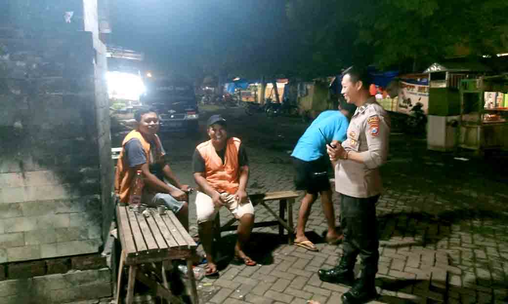 Polsek Babat Patroli Cooling System Ke Warga Ciptakan Keamanan Malam Hari