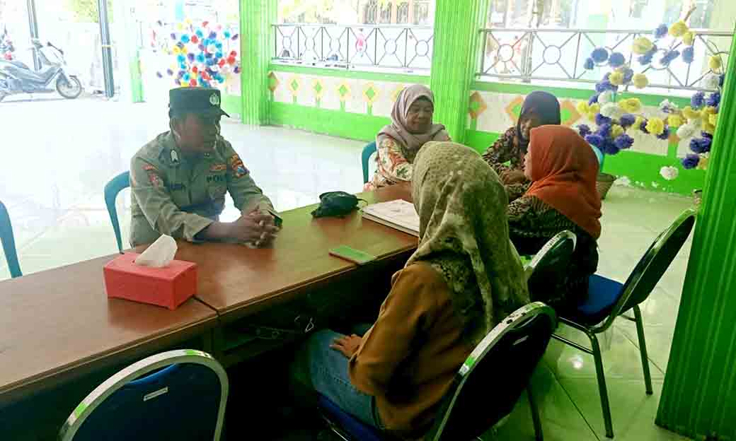 Untitled (4)polsek Babat Laksanakan Cooling System Dengan Prangkat Desa Menjelang Pilkada 2024