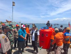 Peringati Hari Jadi Polairud ke – 74, Polres Probolinggo dan Forkopimda Gelar Baksos di Pulau Gili Ketapang