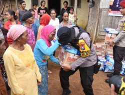 Colling System Pasca Pilkada, Polres Bondowoso Gelar Baksos di Desa Terpencil