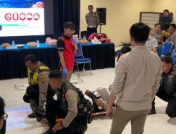 Jelang Nataru Polrestabes Surabaya Gelar Pelatihan Pertolongan Pertama Gawat Darurat
