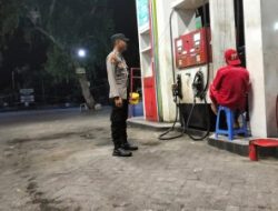 Polsek Sekaran Patroli Dialogis Obyek Vital SPBU Desa Siman