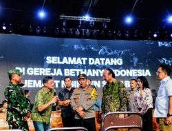 Kapolri Pastikan Pengamanan Gereja di Surabaya