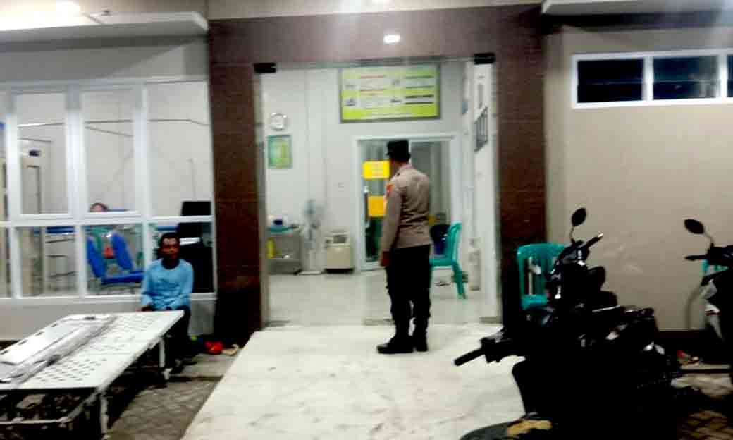 Menciptakan Situasi Aman Menjelang Nataru Anggota Polsek Sekaran Laksanakan Patroli Obyek Vital Di Puskesmas