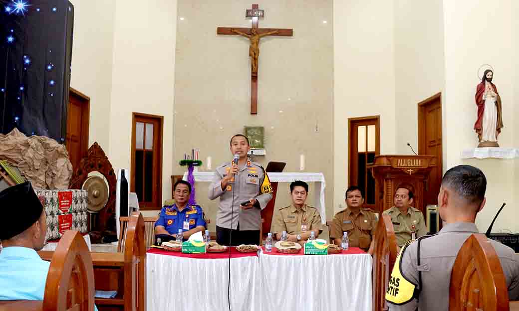 Pastikan Rasa Aman Saat Perayaan Natal, Kapolres Kediri Kota Bersama Opd Kab Kediri