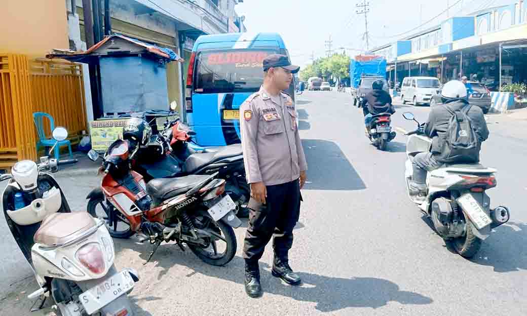Patroli Siang Hari Upaya Polsek Babat Antisipasi Cegah Gangguan Kamtibmas