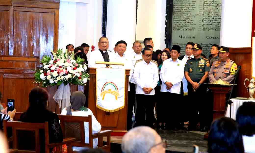 Pendeta Hingga Jemaat Gereja Apresiasi Pengamanan Natal Oleh Polri