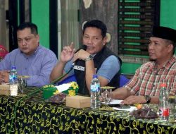 Plt Bupati Sidoarjo Mediasi Langsung Konflik Warga Sidokerto dengan Kepala Desa