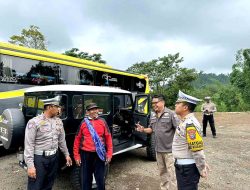Polres Probolinggo Tes Urine Sopir Jeep dan Bus Wisata Untuk Keamanan Wisatawan Bromo