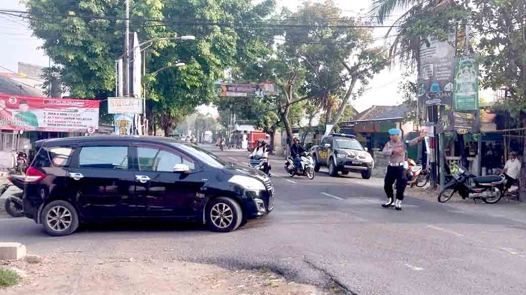 Polsek Sekaran Giat Commander Wish Pagi