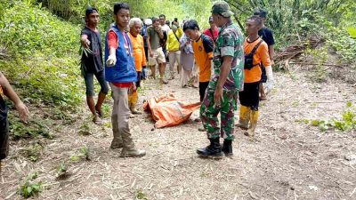 Warga Dusun Dapet Di Gegerkan Dengan Penemuan Mayat Tersangkut Di Kali Lamong 2