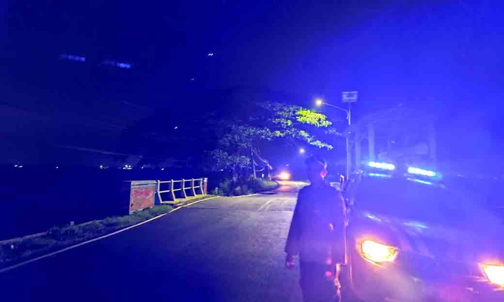 Antisipasi Kejahatan Dimalam Hari Anggota Polsek Sekaran Melaksanakan Kegiatan Patroli Blue Light.