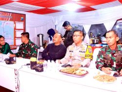 Danyonarmed 12 Kostrad Pantau Pelaksanaan Operasi Lilin dan Tahun Baru 2025 Bersama Forkopimda Ngawi