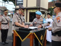Kapolres Kediri Kota Pimpin Upacara Sertijab Wakapolres, Kasat Reskoba Serta 2 Kapolsek
