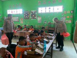 Wujudkan Asta Cita Polres Nganjuk Berbagi Makanan Bergizi di SDN 1 Wilangan