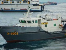 Ditpolairud Polda Jatim Siagakan 2 Kapal Patroli Amankan Selat Bali Selama Libur Panjang