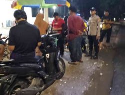 Anggota Polsek Sekaran Lakukan Patroli Dialogis Malam Hari Sampaikan Himbauan Kamtibmas