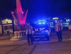 Kapolsek Laren Bersama Anggotanya Melaksanakan Patroli Blue Light Antisipasi 3C