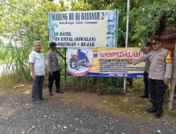Kapolsek Bersama Bhabinkamtibmas Laksanakan Pemasangan Benner Himbauan