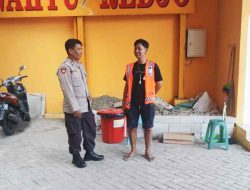 Giat Anggota Jaga Polsek Babat Melaksanakan Patroli Dialogis Dengan Tukang Parkir di Pasar Babat