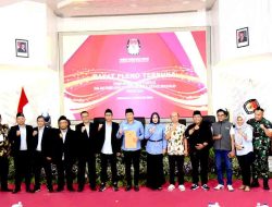 KPU Sidoarjo Tetapkan Pasangan H. Subandi-Mimik Idayana Sebagai Bupati dan Wakil Bupati Sidoarjo Periode 2025-2030