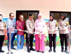 Menyongsong Generasi Emas 2045, Polres Blitar Resmikan TK Kemala Bhayangkari 45 Kalipang Lotim