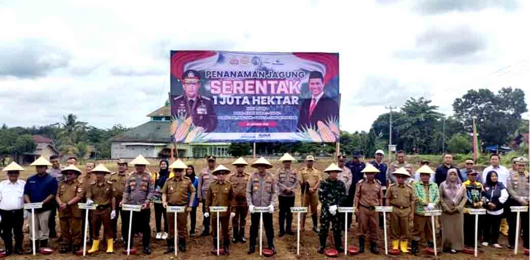 Penjabat Bupati Mesuji Luncurkan Program Penanaman Jagung Serentak