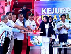 Bupati Sidoarjo Subandi Membuka Kejuaraan Provinsi Bola Voli Indoor U-15